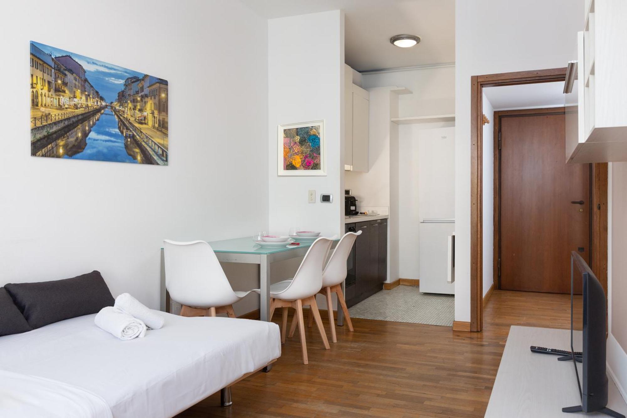 Navigli - New Exclusive House Mailand